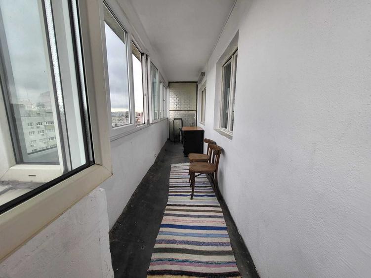 Apartament cu 2 camere decomandat în Basarab