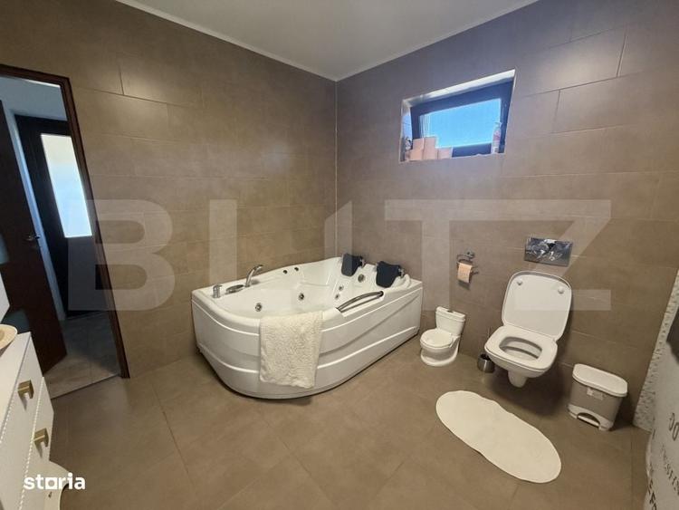Casă cu 4 camere cu Teren 1279 Mp în Nușfalău