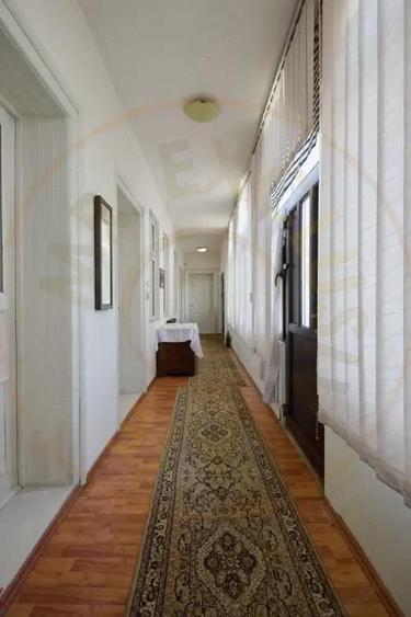 Casa Valea Mare Pravat (Campulung-Arges ) - farmec interbelic - 9915 mp teren - 7