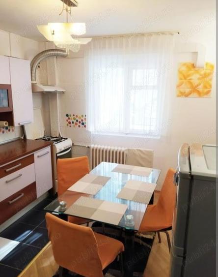 Apartament cu 2 camere decomandat, mobilat în Sebastian
