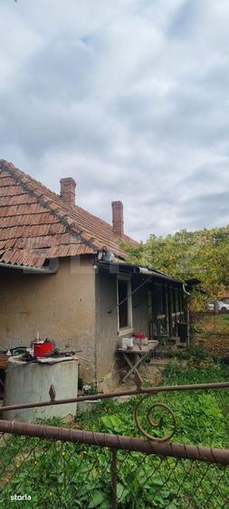 Casă cu 3 camere în Pănade
