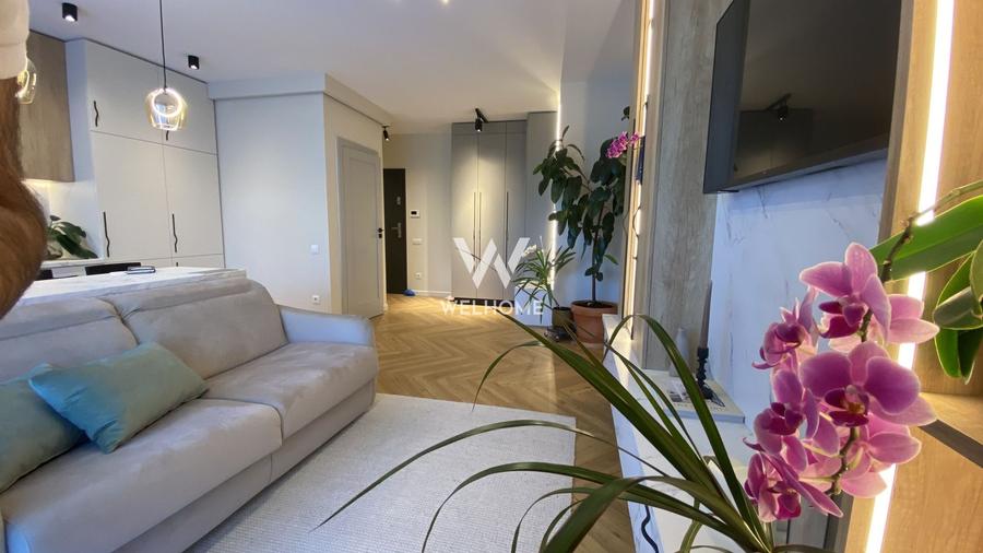 Apartament cu 3 camere semidecomandat, mobilat în Turnișor