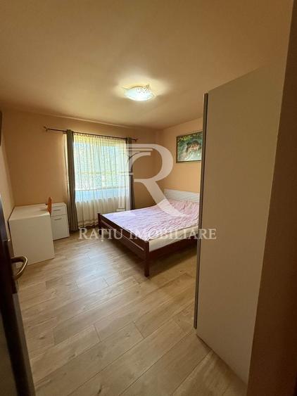 Casă individuală cu 3 camere cu Canalizare în Cihei