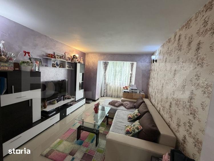 Apartament cu 3 camere decomandat în Plopilor