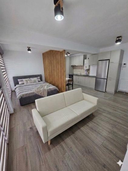 Garsonieră în Platoul Izvor