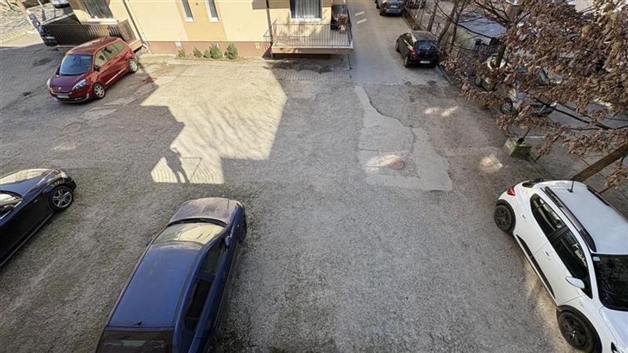 Apartament cu 2 camere circular, mobilat în Florești