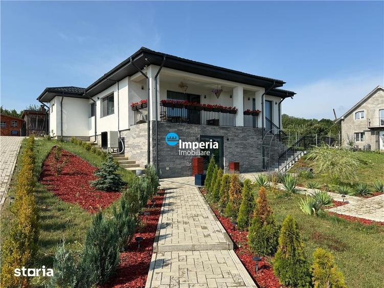 Casă cu 4 camere cu Teren 2165 Mp în Miroslava