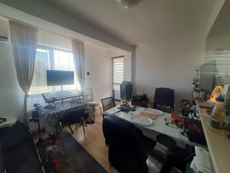 Apartament cu 2 camere decomandat în Prelungirea Ghencea