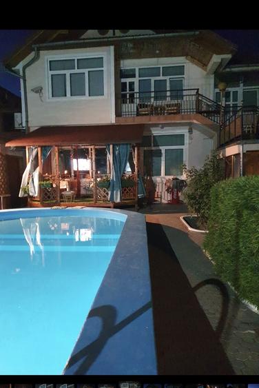 Casă cu 4 camere în Giarmata
