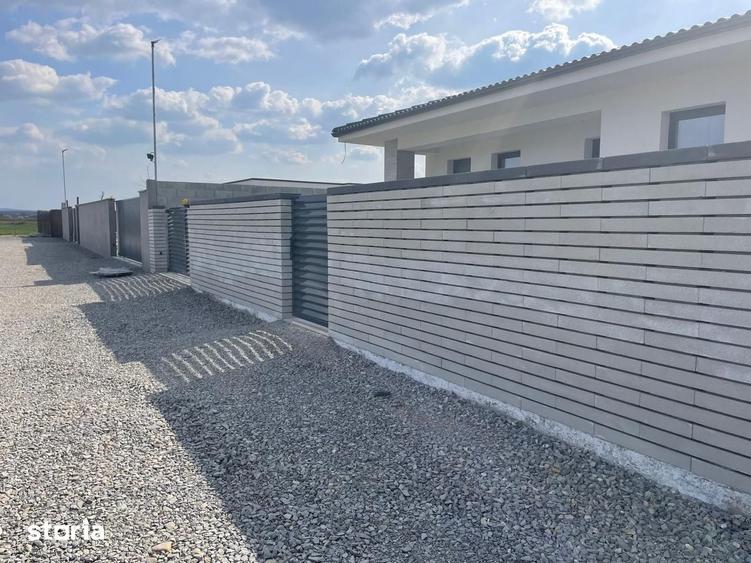 Casă cu 3 camere cu Teren 447 Mp în Podgoria