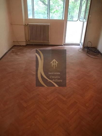 Va^nzare apartament 3 camere Tineretului - 1