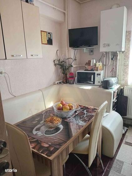 Apartament cu 2 camere decomandat în Mihai Viteazul