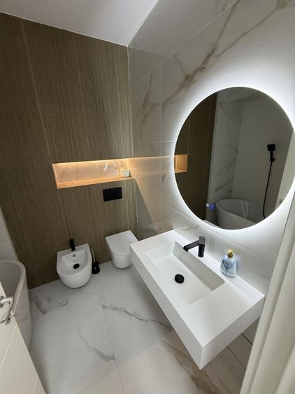 Apartament cu 2 camere decomandat în Exterior Vest