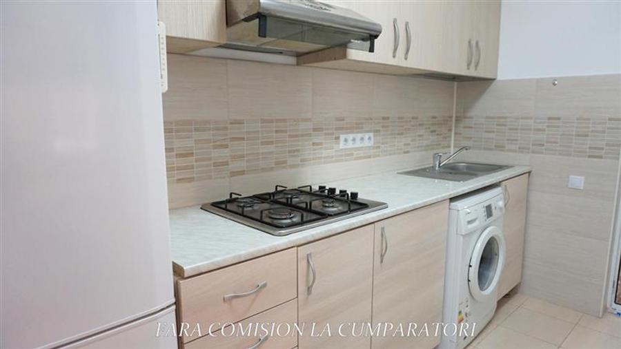 Casă individuală cu 3 camere cu Canalizare în Central