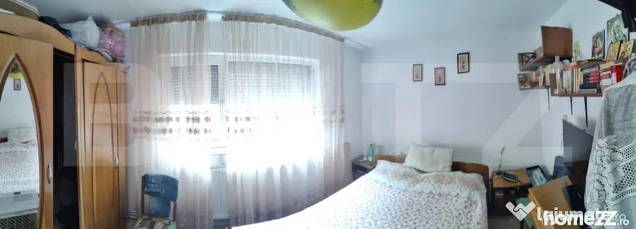 Apartament cu 2 camere semidecomandat în Micro 4