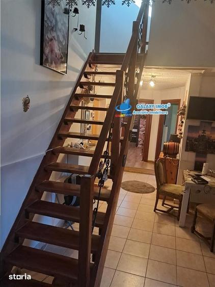 Apartament cu 3 camere decomandat în Găvana