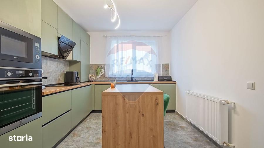 Casă cu 4 camere cu Teren 293 Mp în Central