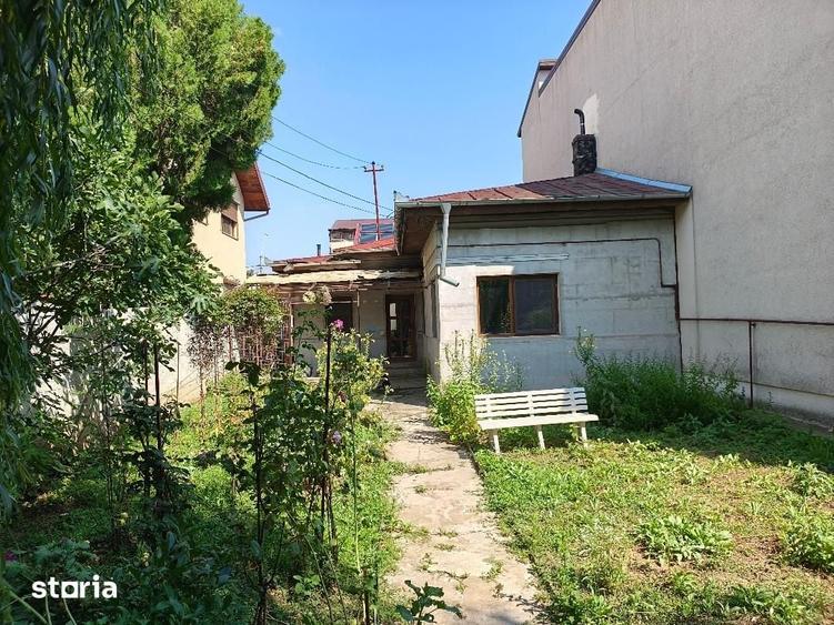 Casă cu 6 camere cu Teren 306 Mp în Dămăroaia
