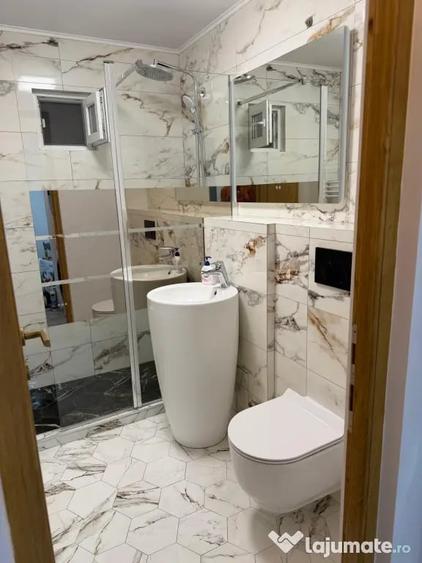 Apartament cu 2 camere decomandat în Exterior Vest