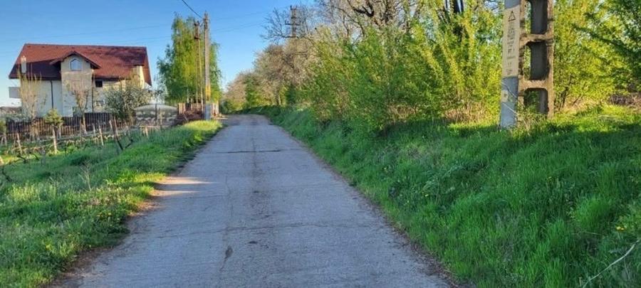 Teren Construcții extravilan de 750 mp, în Aroneanu