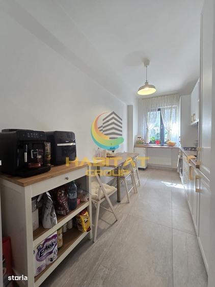Apartament cu 4 camere decomandat, mobilat în Brâncoveanu