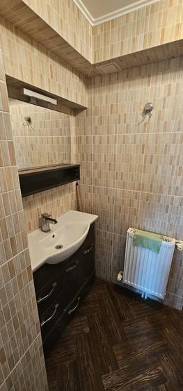 Apartament cu 2 camere nedecomandat în Central