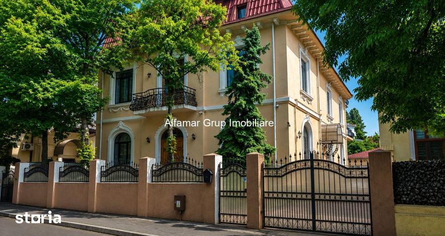 Casă cu 5 camere cu Teren 680 Mp în Cotroceni