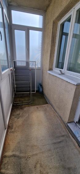 Apartament cu 3 camere decomandat, mobilat în Brazda lui Novac