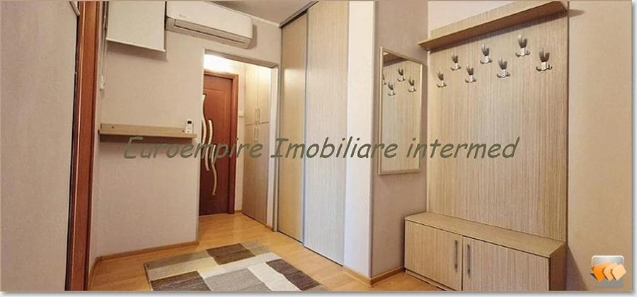 Apartament cu 2 camere decomandat în Km 5