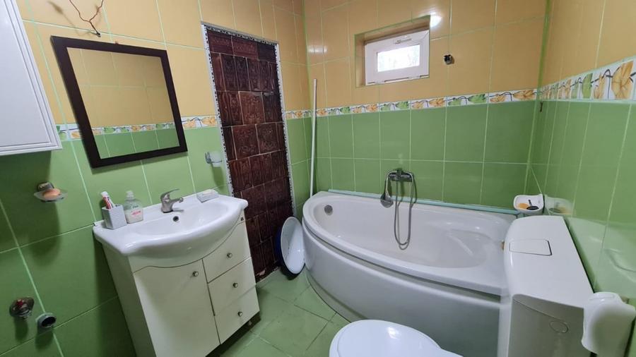 Casă individuală cu 2 camere cu Teren 2000 Mp în Movilița