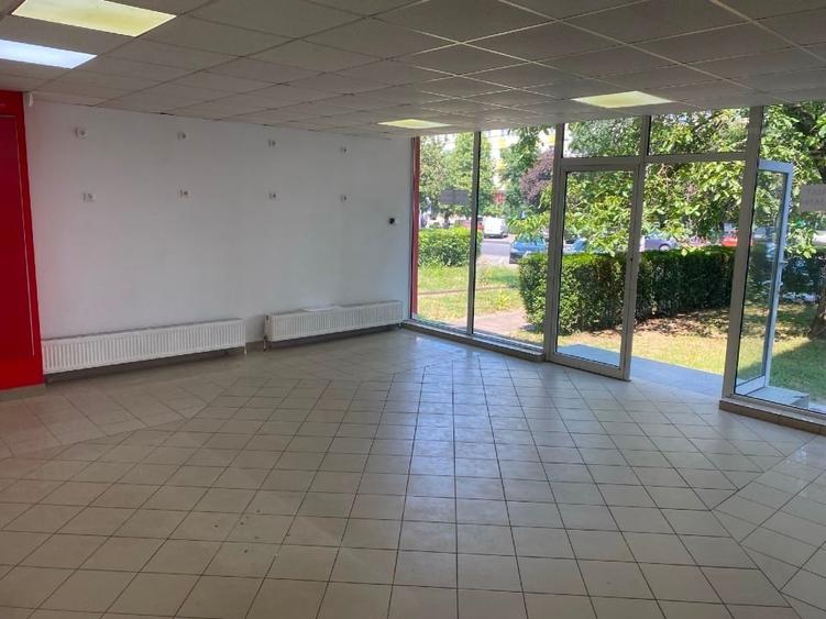 Spațiu comercial, de 95 mp, în Gării