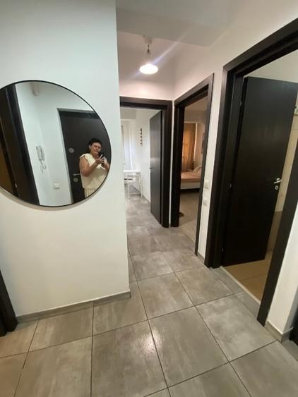 Apartament cu 2 camere decomandat, mobilat în Brâncoveanu