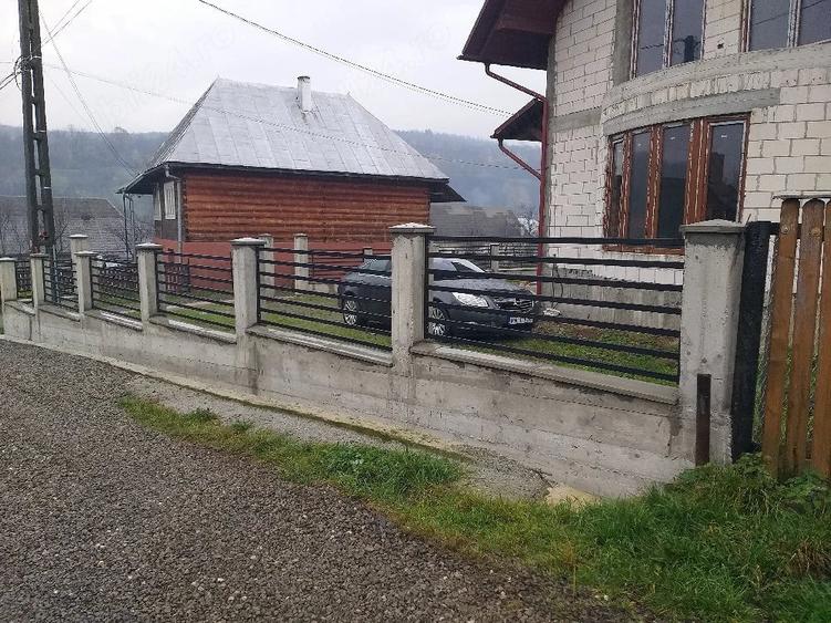 Casă cu Teren 555 Mp în Budești