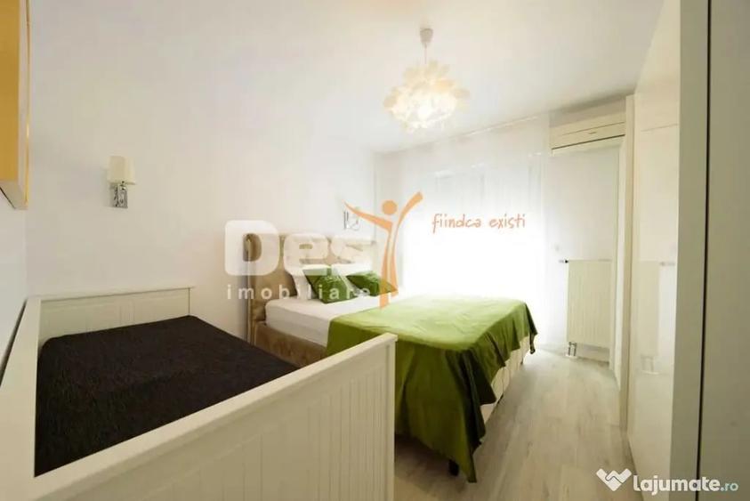 Apartament cu 3 camere semidecomandat în Central