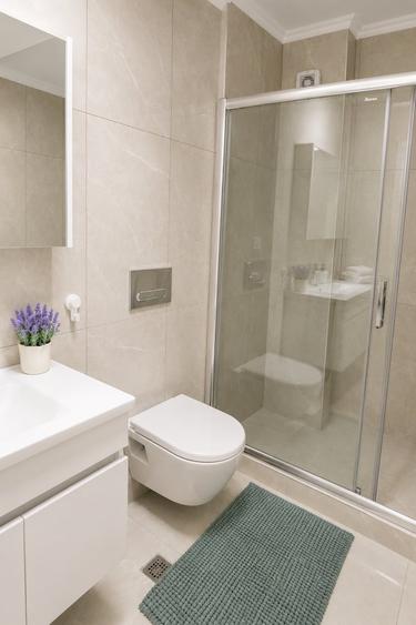 Apartament cu 3 camere în Universitate