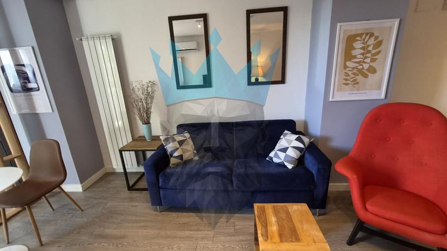 Apartament cu 2 camere decomandat, mobilat în P-ța Victoriei