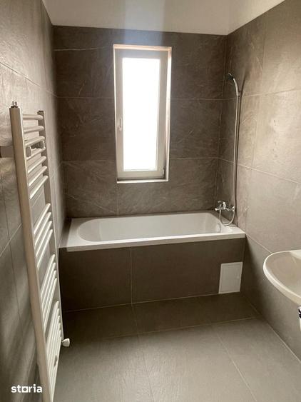 Apartament cu 3 camere în Torontalului — fotografia 3