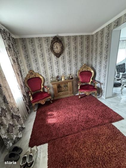 Casă cu 4 camere cu Teren 450 Mp în Vadu Pașii
