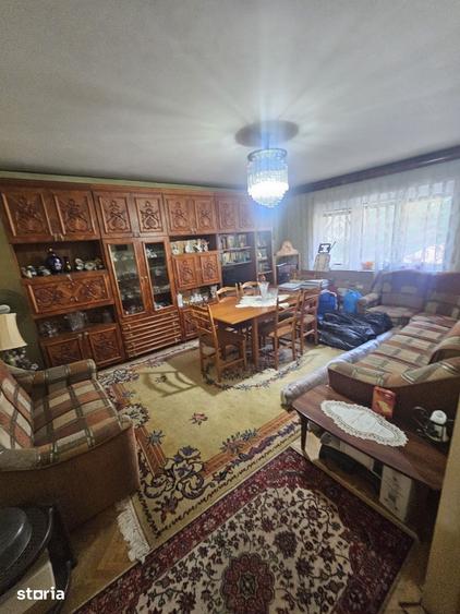 Apartament cu 4 camere în Central