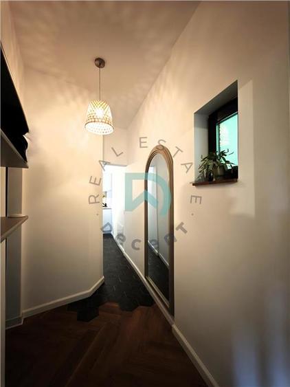 Apartament cu 2 camere decomandat în Ultracentral