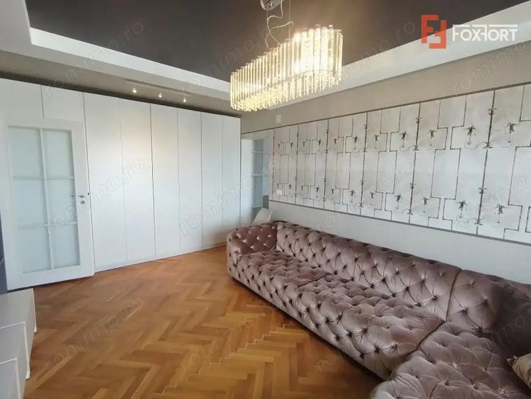 Apartament cu 3 camere semidecomandat, mobilat în Gării