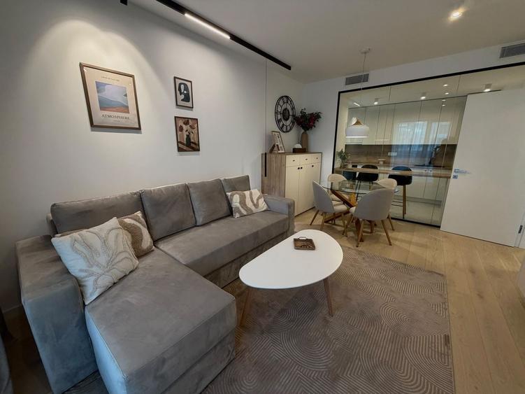 Apartament cu 2 camere decomandat, mobilat în Aviației