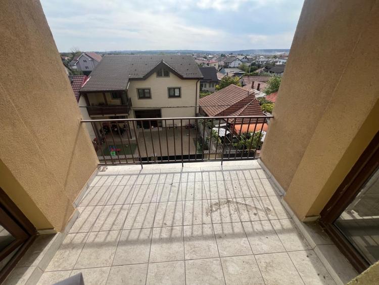 Apartament cu 2 camere decomandat în Brestei