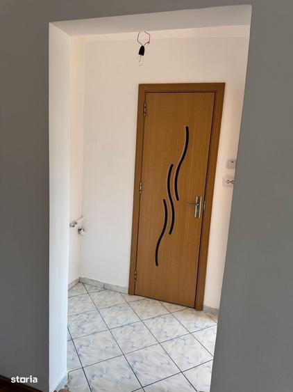 Apartament cu 2 camere semidecomandat în Pantelimon