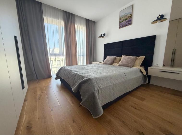 Apartament cu 2 camere semidecomandat, mobilat în 13 Septembrie
