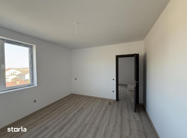 Casă cu 4 camere cu Teren 372 Mp în Central