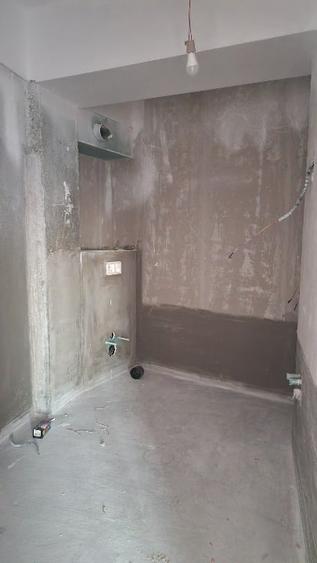 Apartament cu 3 camere decomandat în Tomis Nord