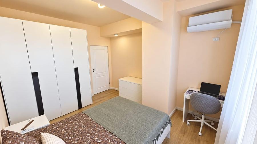 Apartament cu 3 camere decomandat, mobilat în Sisești