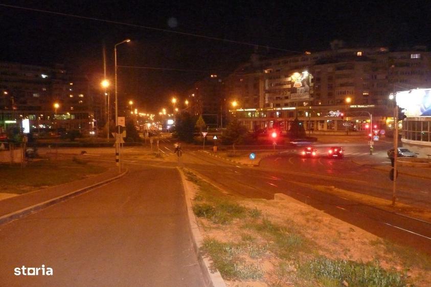 Spațiu comercial, în Dacia