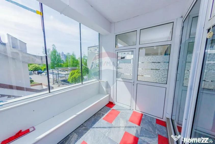 Spațiu comercial, de 194 mp, în Central